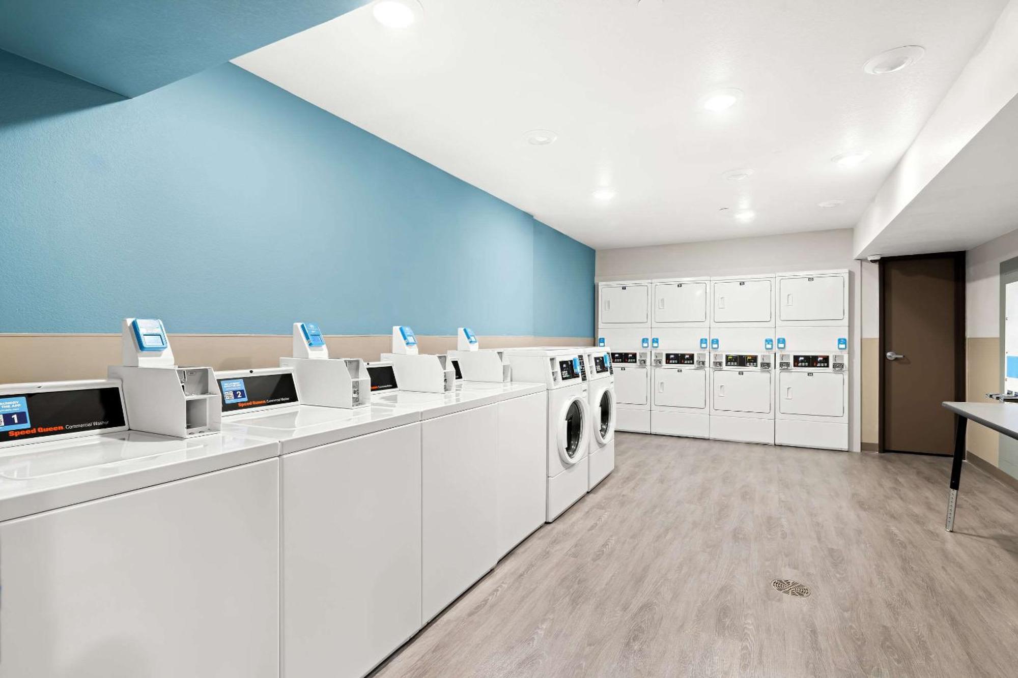 Woodspring Suites Billings Zewnętrze zdjęcie